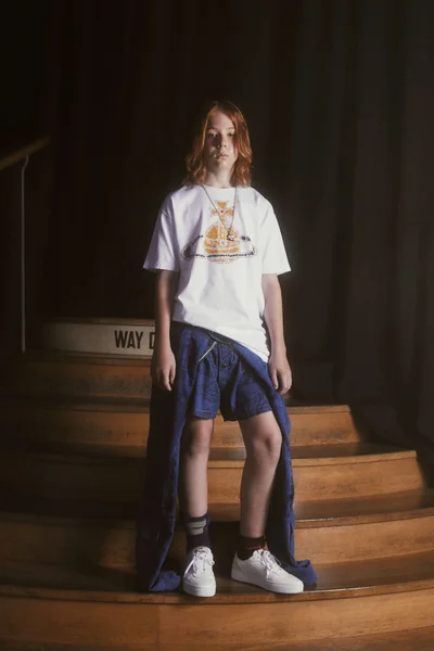 Look 11